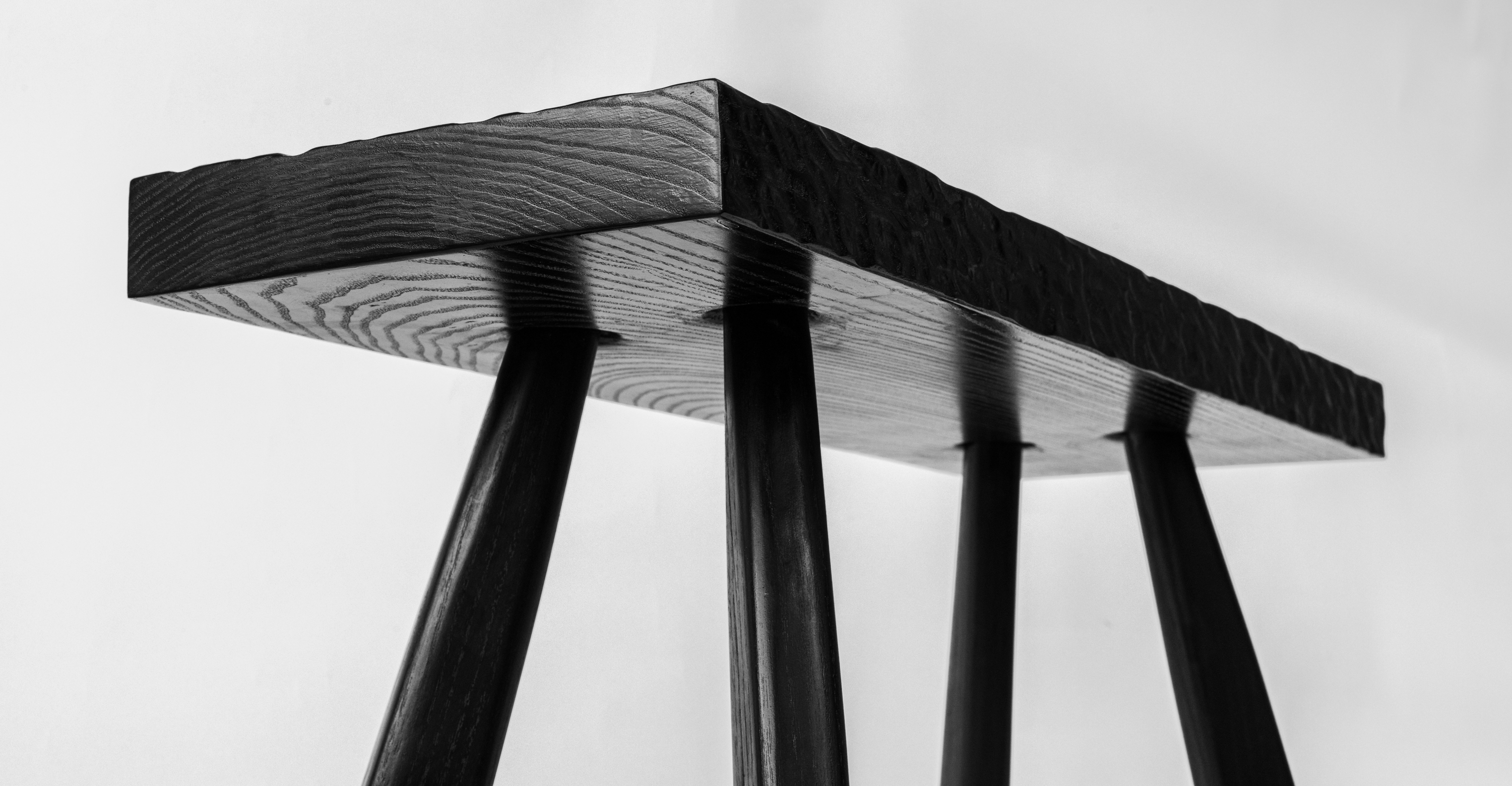 Bench — detail